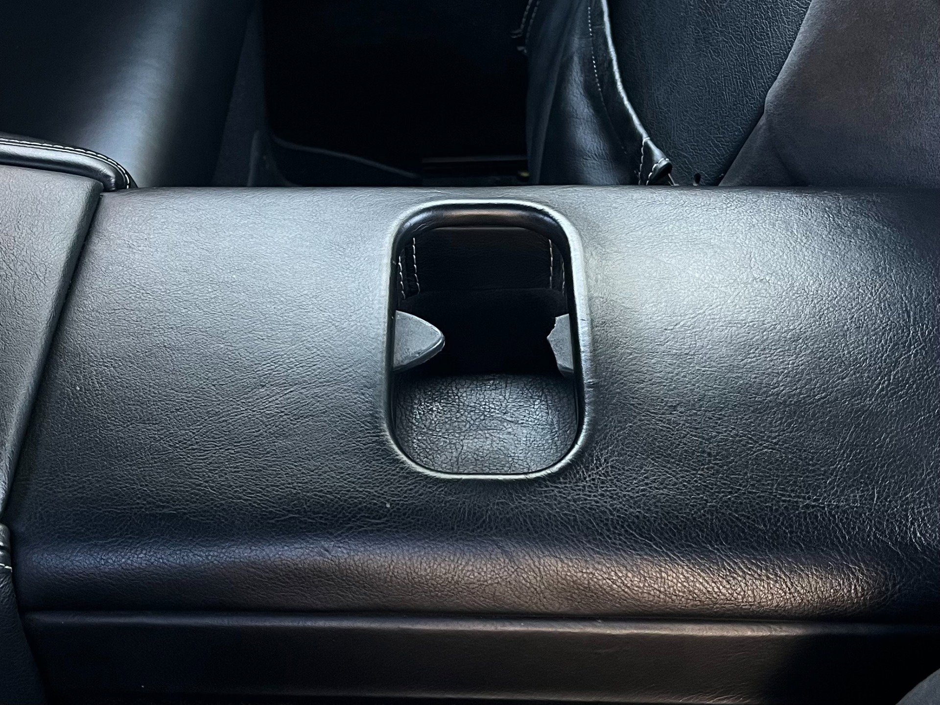 Used 2006 Aston Martin DB9 Volante image 22