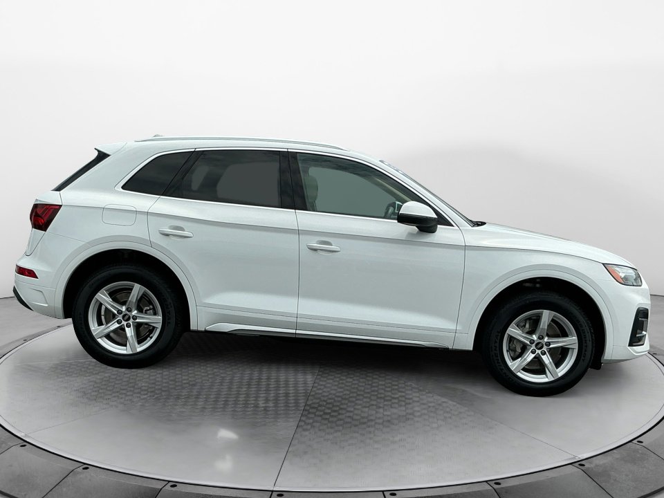 Used 2025 Audi Q5 2.0T Premium image 8