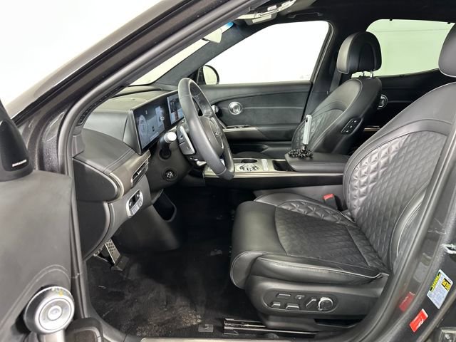 Used 2023 Genesis GV60 Performance image 11