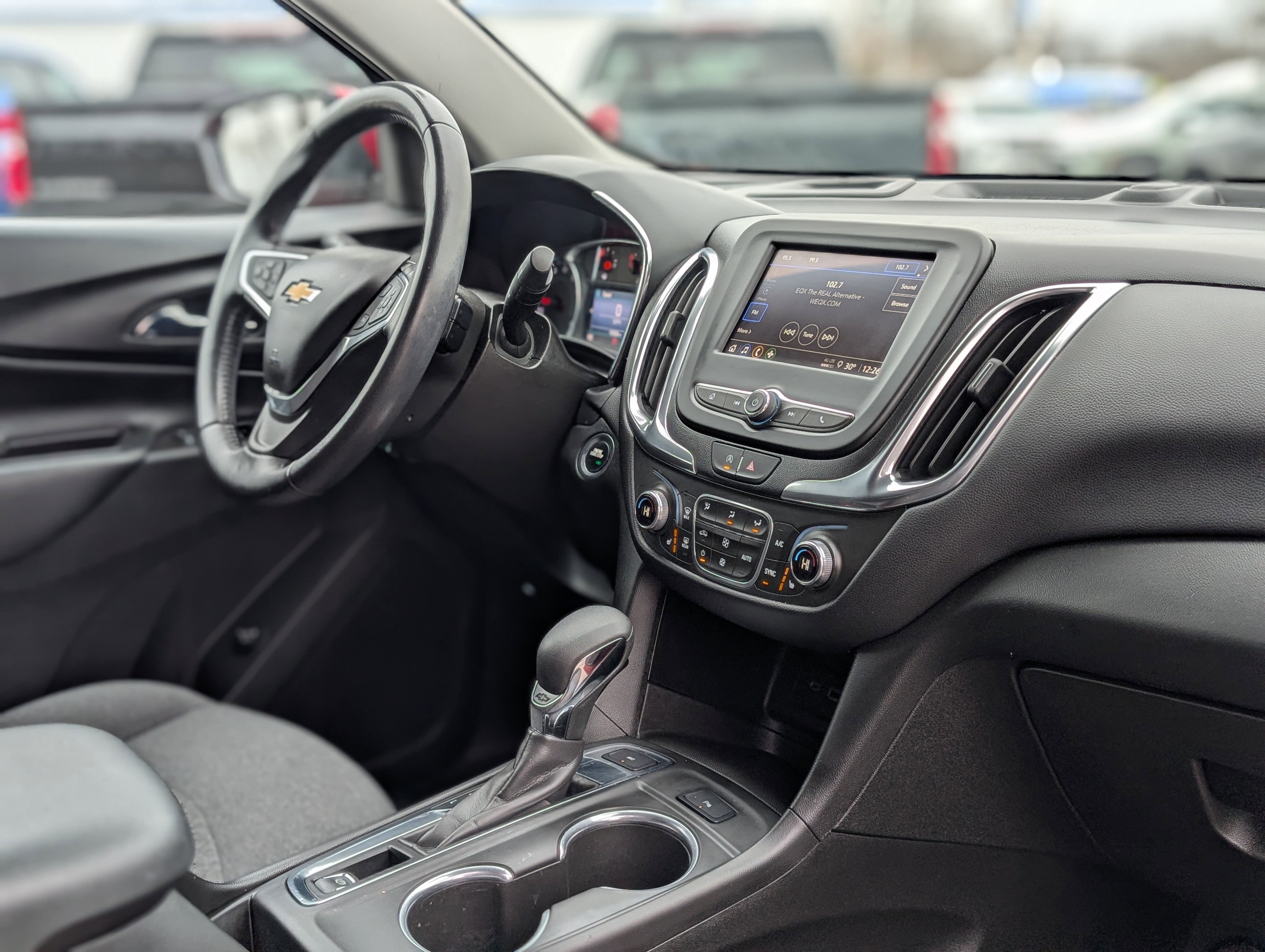 Used 2022 Chevrolet Equinox LT image 43