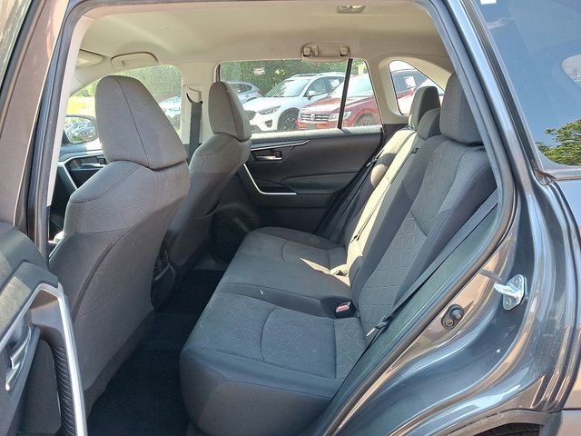 Used 2021 Toyota RAV4 XLE image 13
