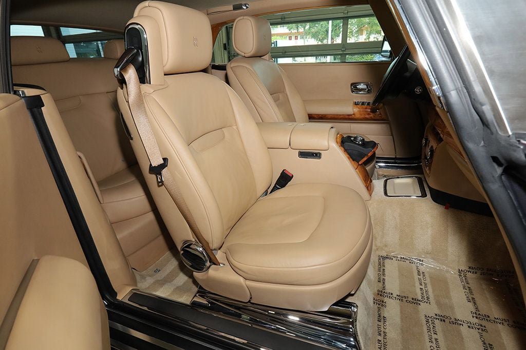 Used 2010 Rolls-Royce Phantom Coupe RWD image 18
