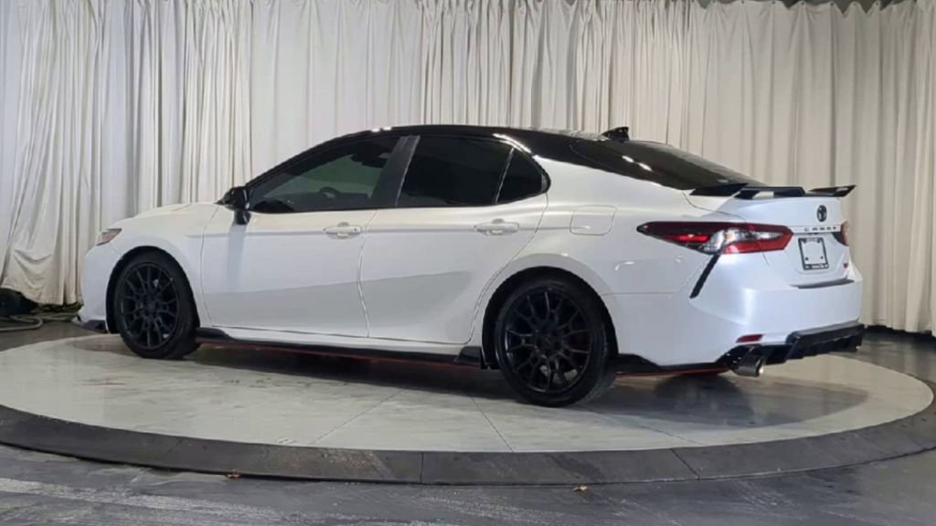 Used 2023 Toyota Camry TRD w/ TRD Package w/JBL Audio FWD image 8
