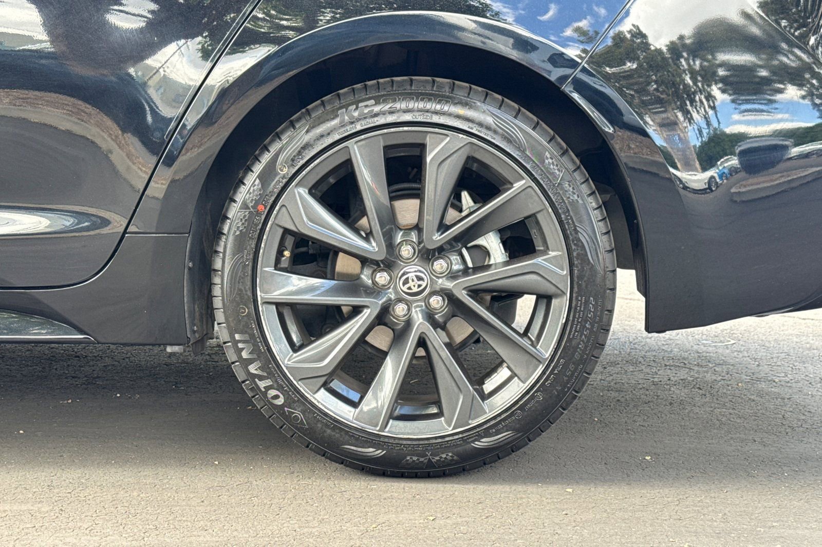 Certified 2024 Toyota Corolla SE w/ SE Premium Package FWD image 26
