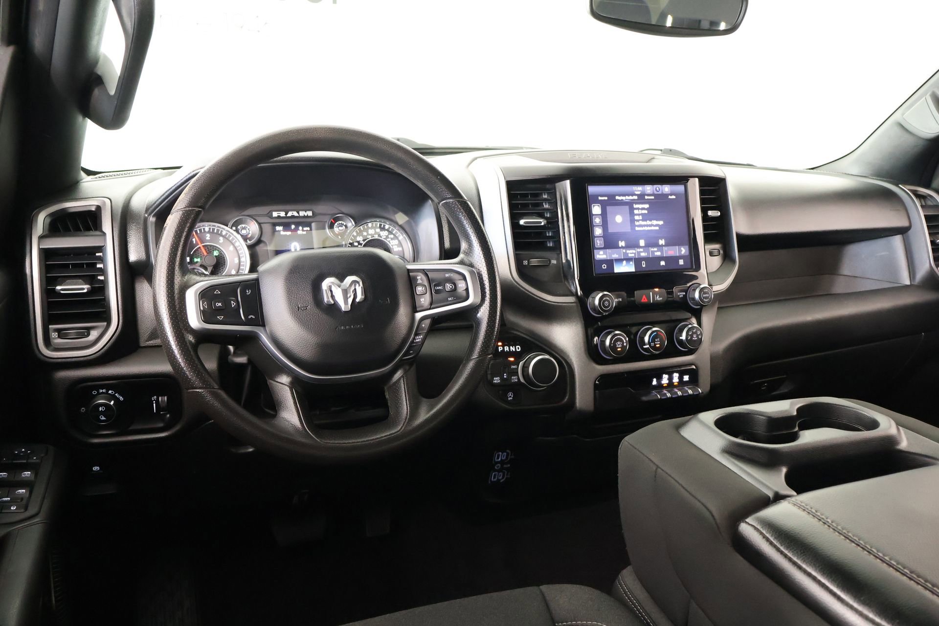 Used 2025 RAM 1500 Tradesman w/ Night Edition AWD/4WD image 2