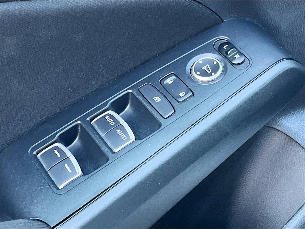 Used 2023 Honda Civic Sport image 17