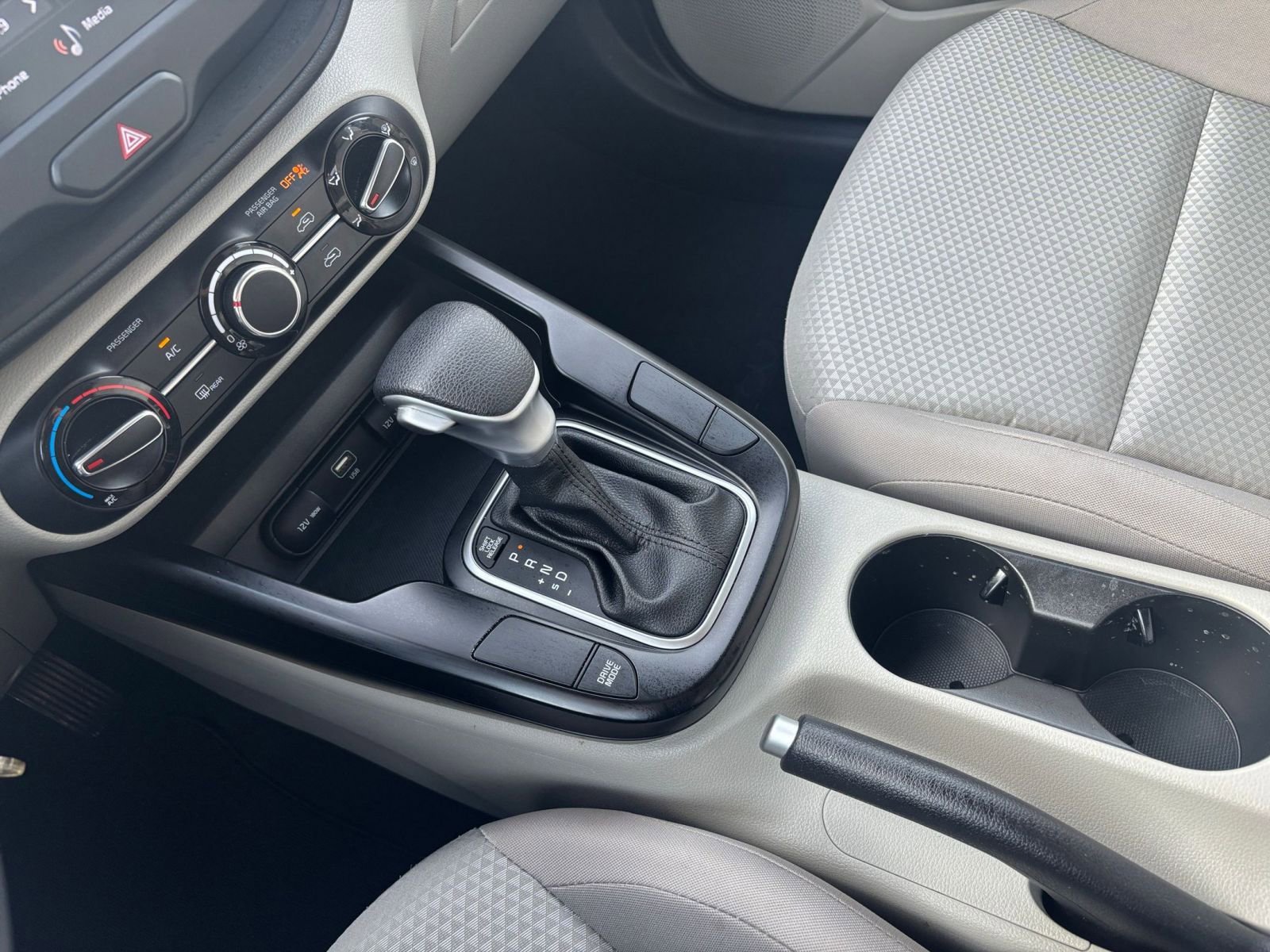 Used 2025 Kia Soul LX w/ LX Technology Package image 39