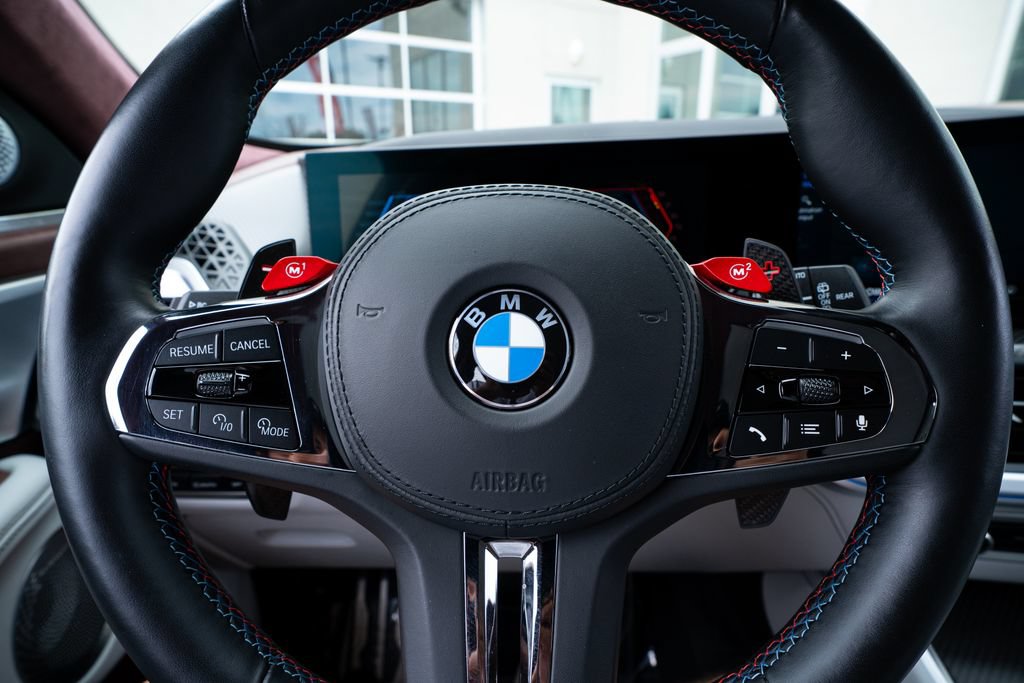 Used 2024 BMW XM AWD/4WD image 36