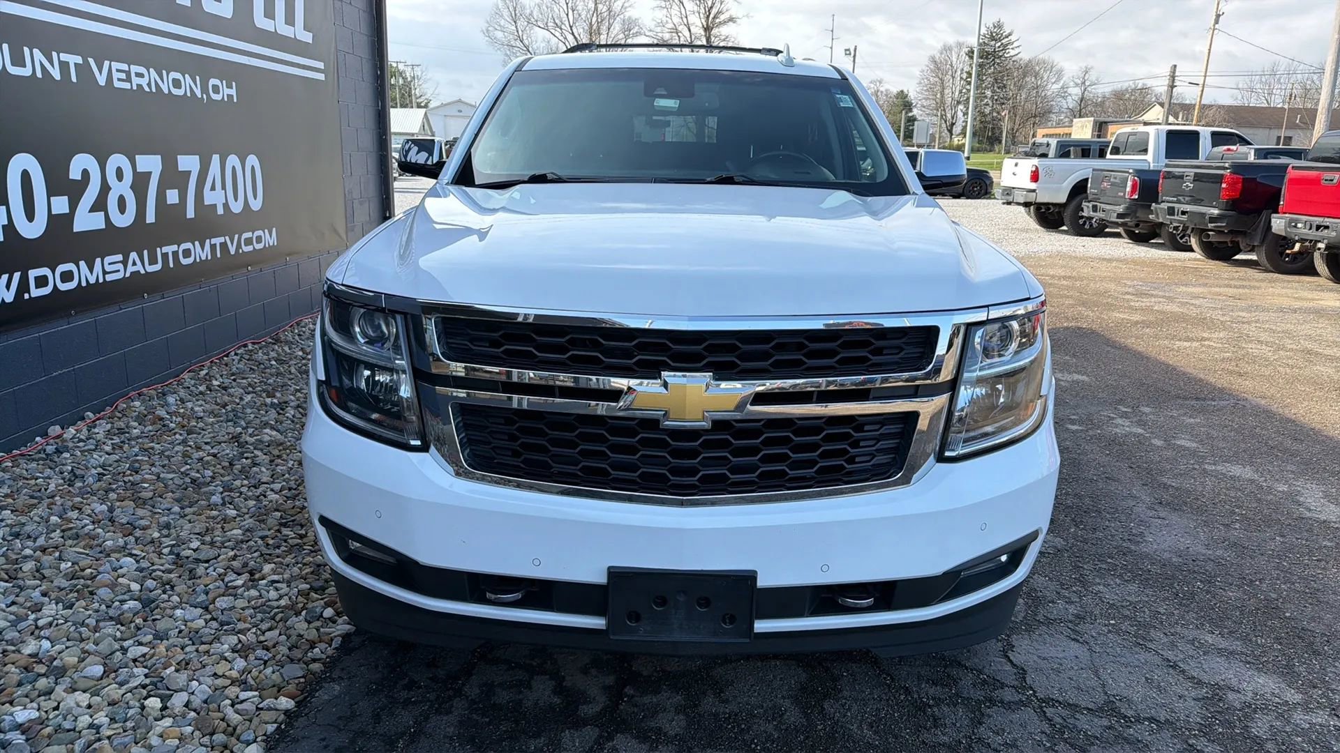 Used 2016 Chevrolet Suburban LT w/ Luxury Package image 9