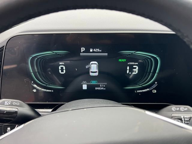 Used 2023 Kia Niro EX image 18