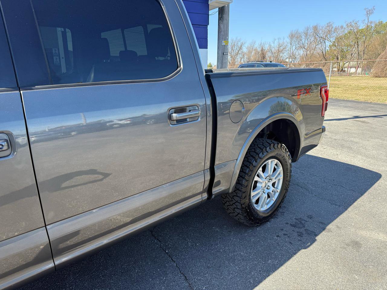 Used 2016 Ford F150 Lariat w/ Equipment Group 501A Mid image 2