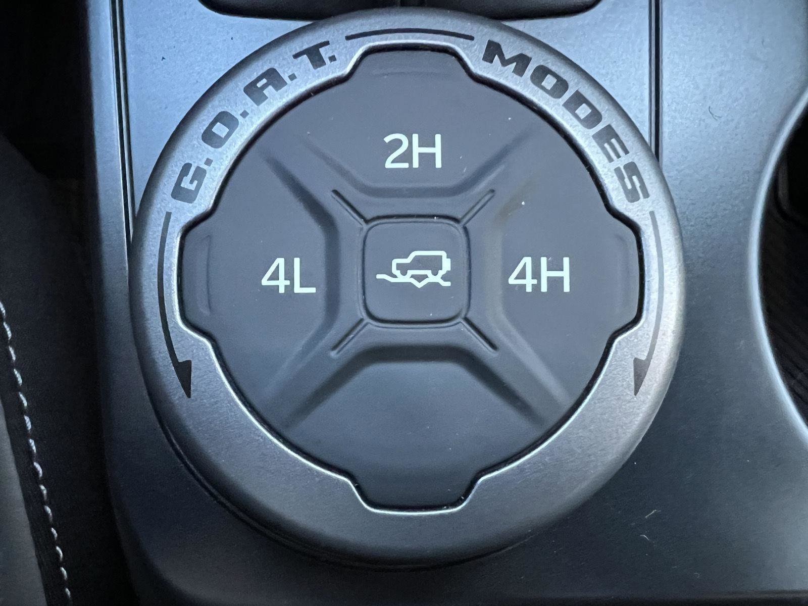 New 2025 Ford Bronco Outer Banks image 23