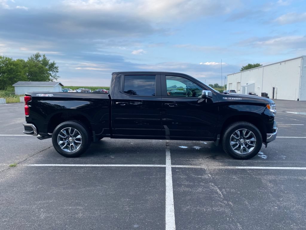 New 2026 Chevrolet Silverado 1500 LT AWD/4WD image 8