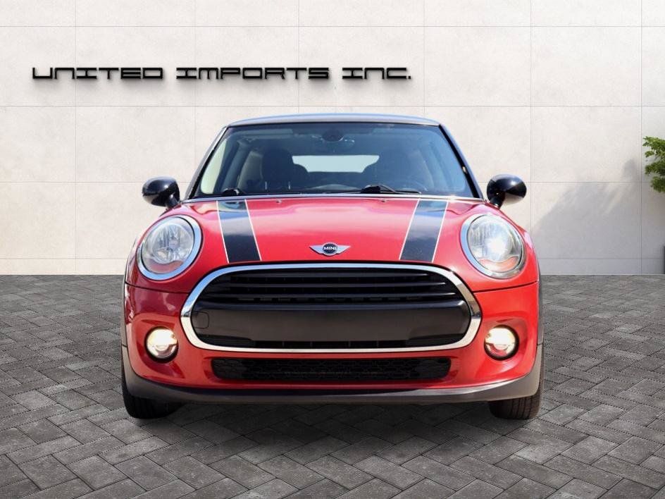 Used 2017 MINI Cooper 2-Door Hardtop FWD image 8