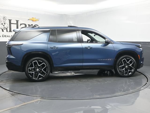 Used 2025 Chevrolet Traverse High Country w/ LPO, Floor Liner Package FWD image 39