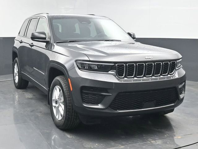 New 2026 Jeep Grand Cherokee Laredo X image 1
