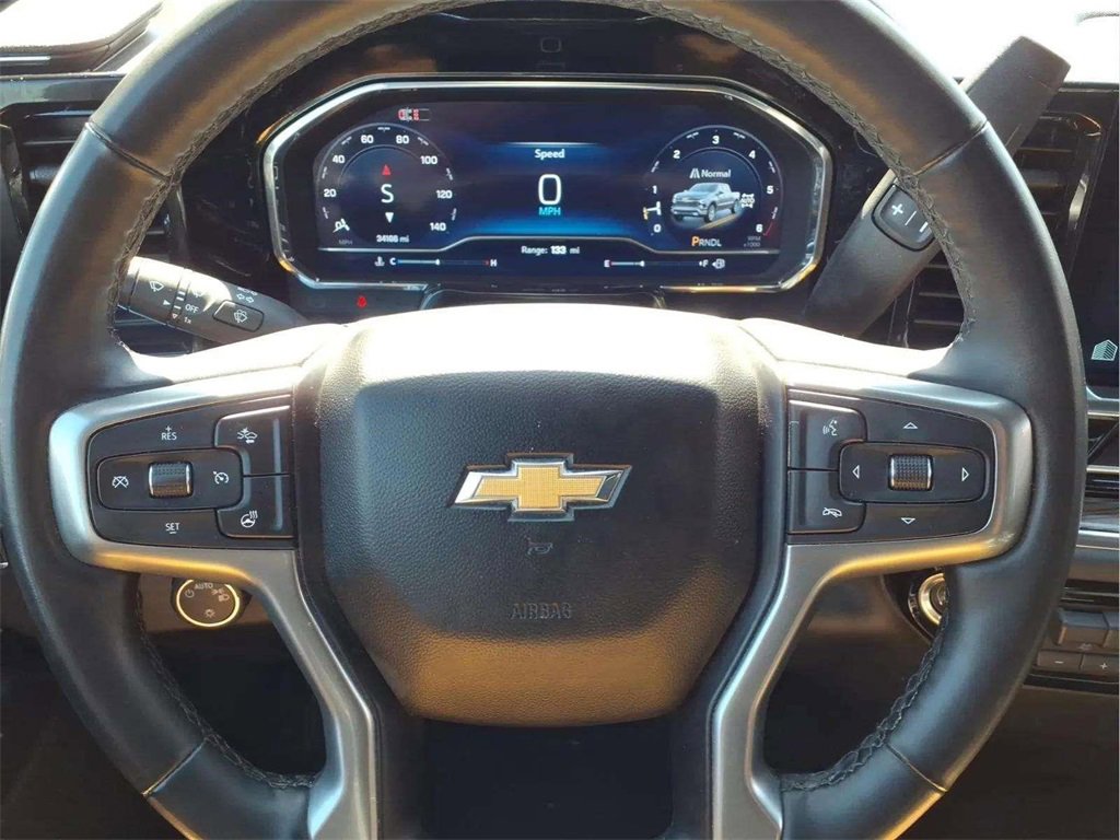 Used 2025 Chevrolet Silverado 1500 LT image 14