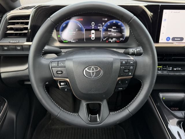 Certified 2026 Toyota Crown AWD/4WD image 13