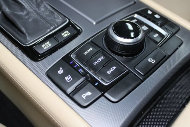 Used 2015 Hyundai Genesis 3.8 w/ Option Group 04 RWD image 15