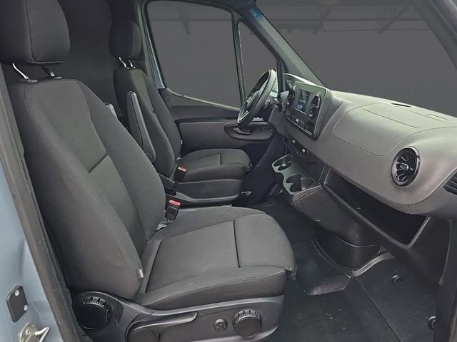 Used 2023 Mercedes-Benz Sprinter 2500 image 7