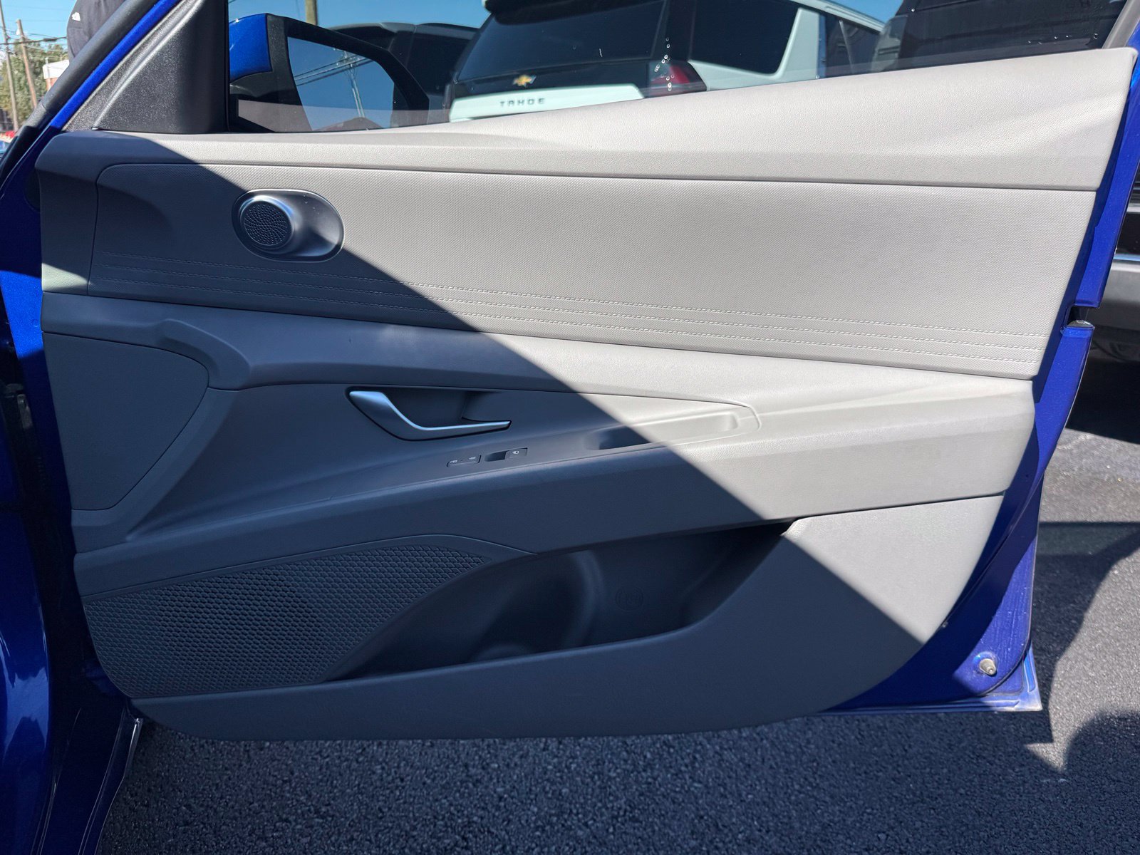 Used 2024 Hyundai Elantra SEL FWD image 31
