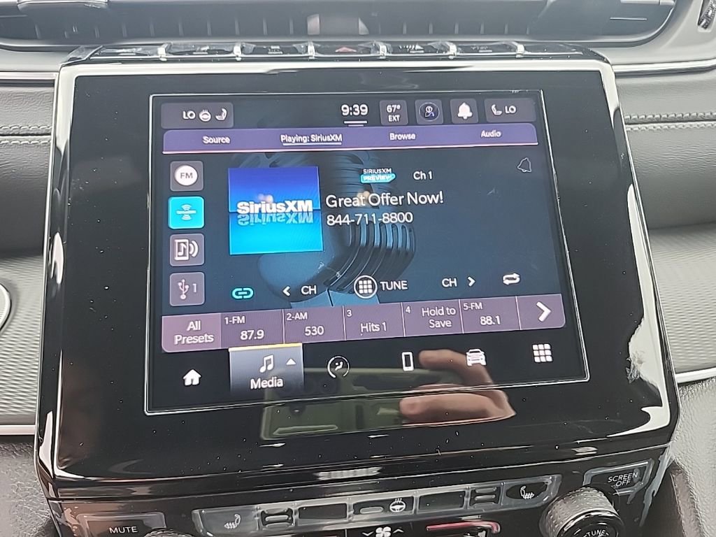 New 2025 Jeep Grand Cherokee L Altitude image 37