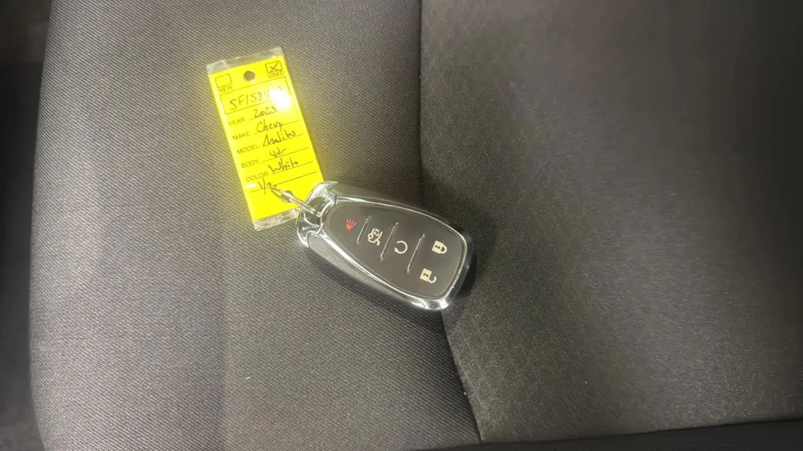 Used 2025 Chevrolet Malibu LT FWD image 25