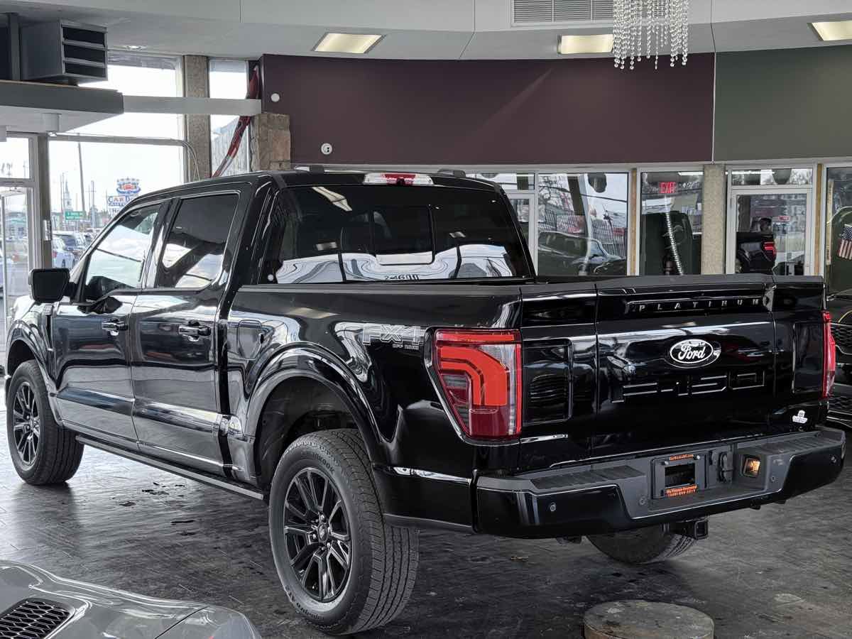 Used 2025 Ford F150 Platinum w/ FX4 Off-Road Package image 12