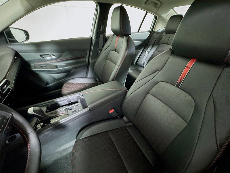 New 2026 Nissan Sentra SR w/ SR Premium Package FWD image 11