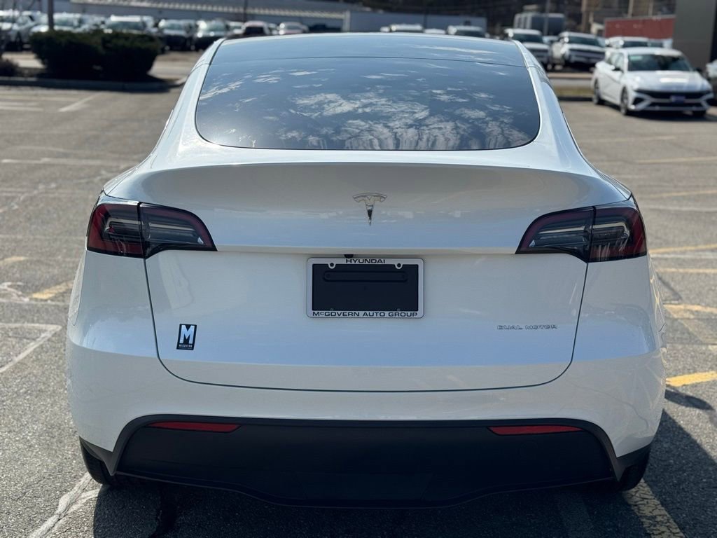 Used 2023 Tesla Model Y Long Range image 5