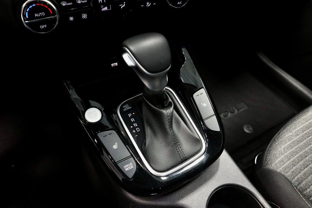 Used 2025 Kia Soul EX image 36