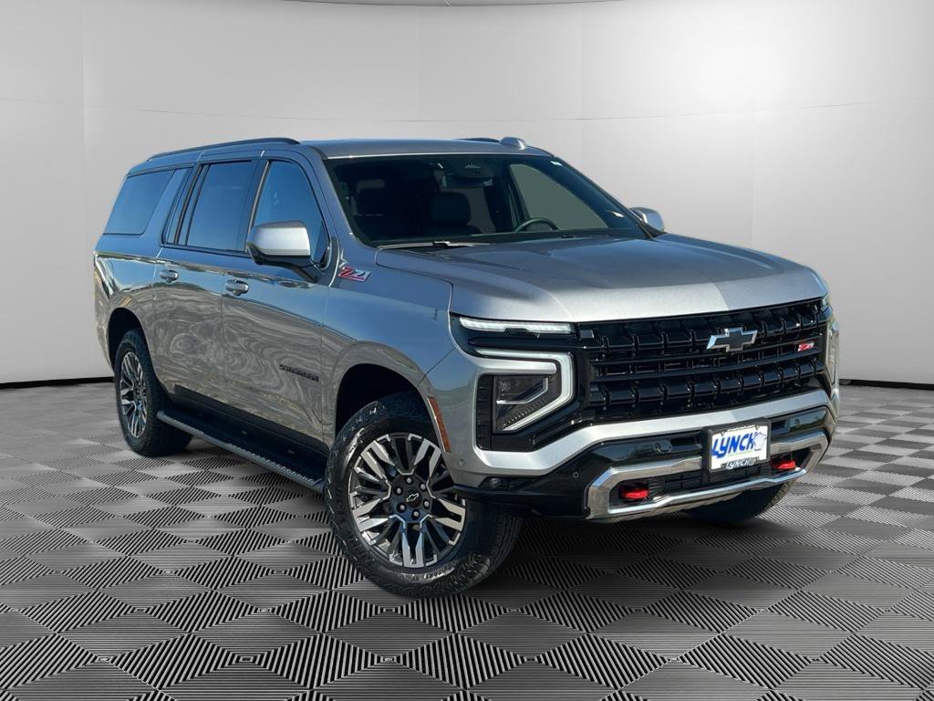 Used 2025 Chevrolet Suburban Z71 AWD/4WD image 5