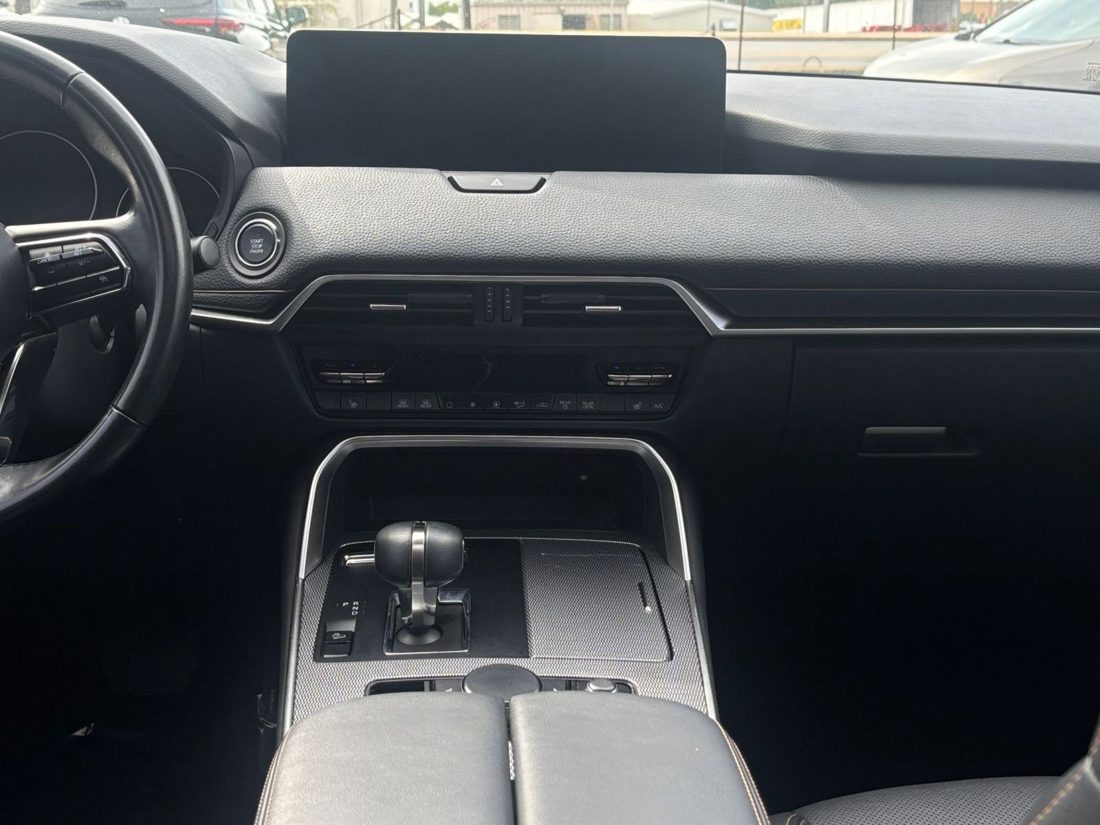 Used 2025 MAZDA CX-70 3.3 Turbo w/ Preferred Package image 17