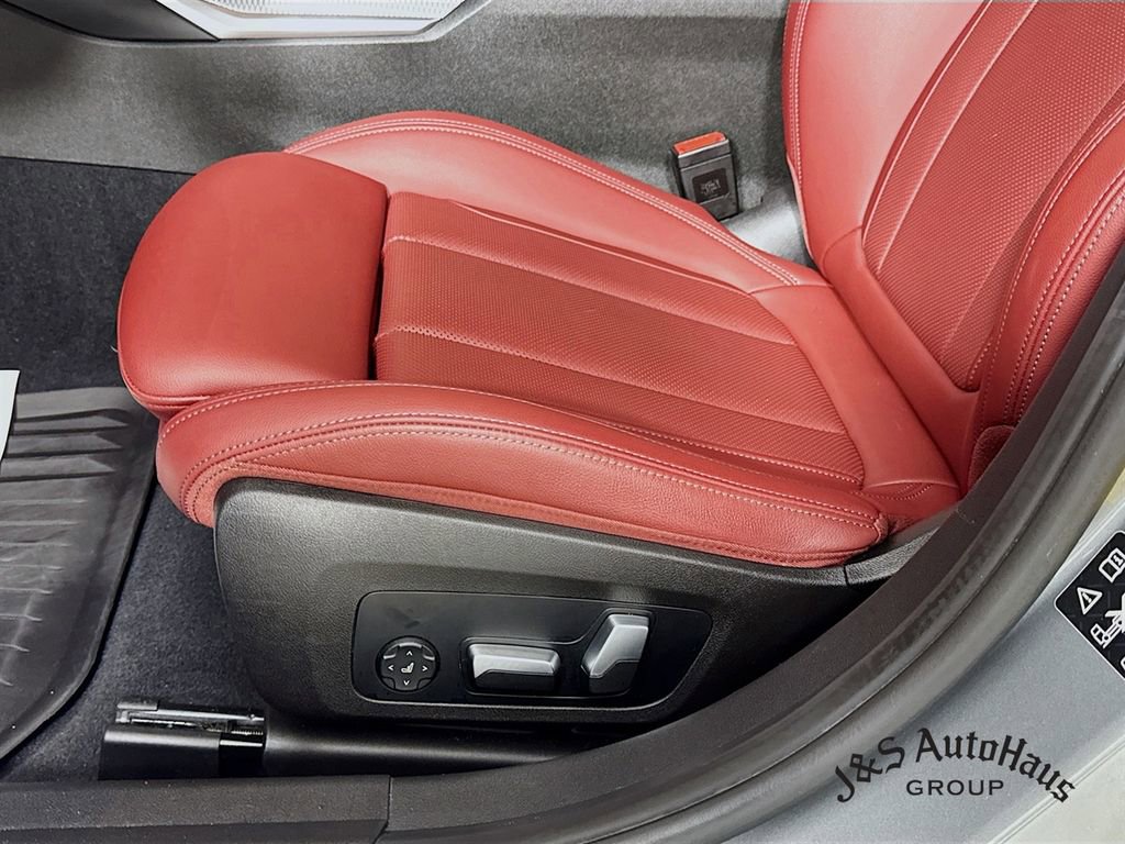 Used 2023 BMW M340i xDrive w/ Premium Package image 25