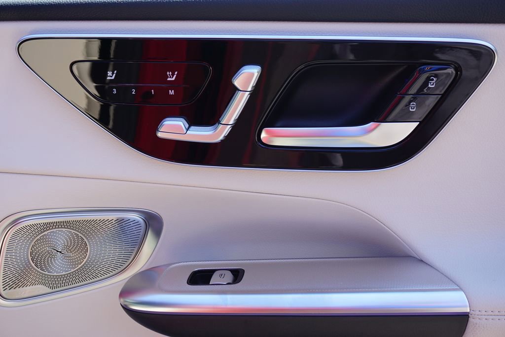New 2026 Mercedes-Benz GLC 350e 4MATIC image 62