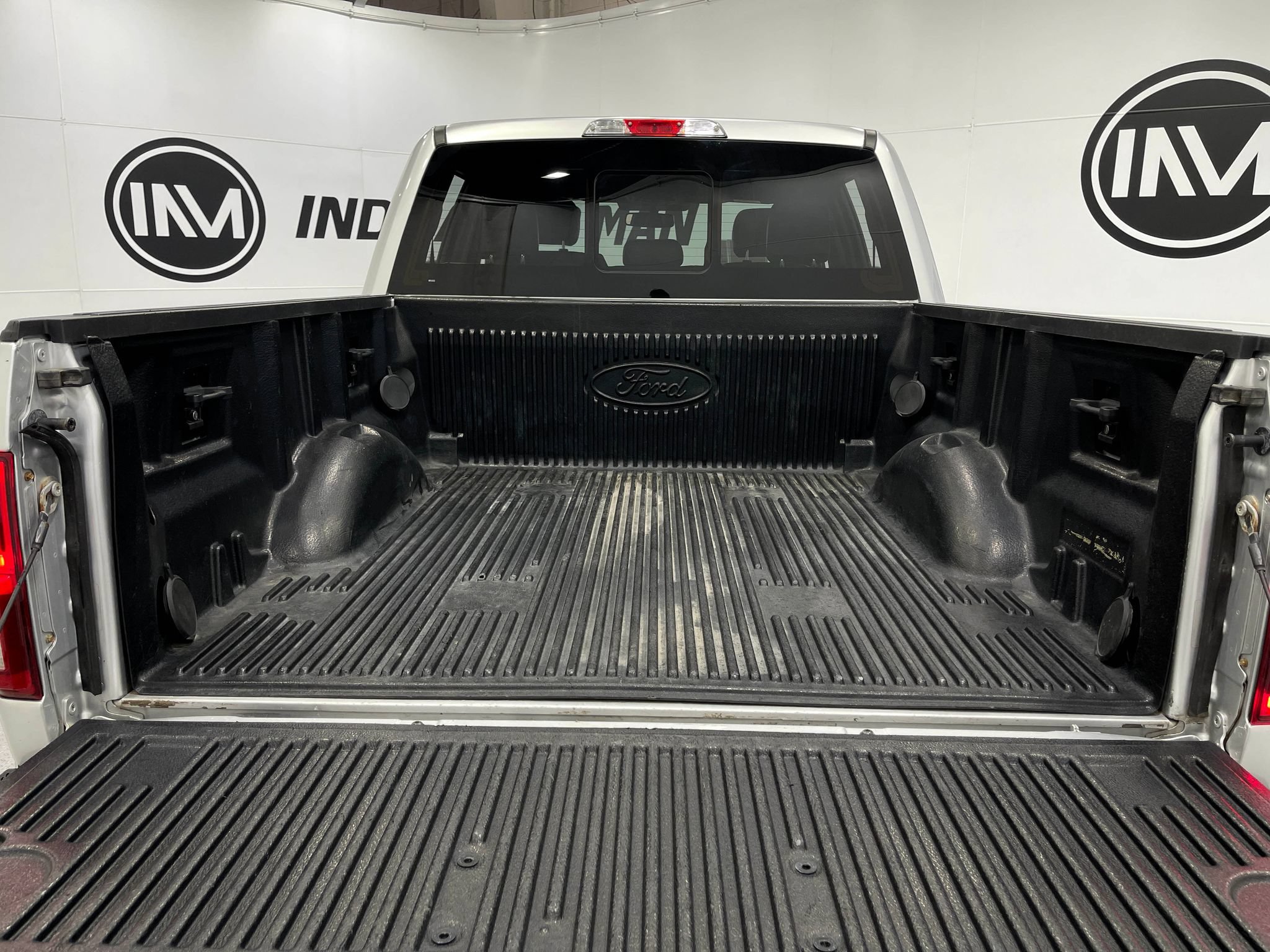 Used 2018 Ford F150 Lariat w/ Equipment Group 501A Mid AWD/4WD image 26