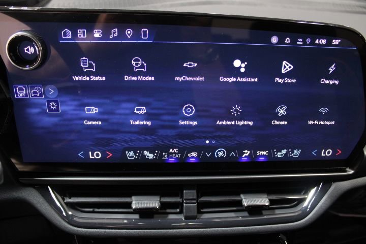 New 2026 Chevrolet Equinox EV RS image 43