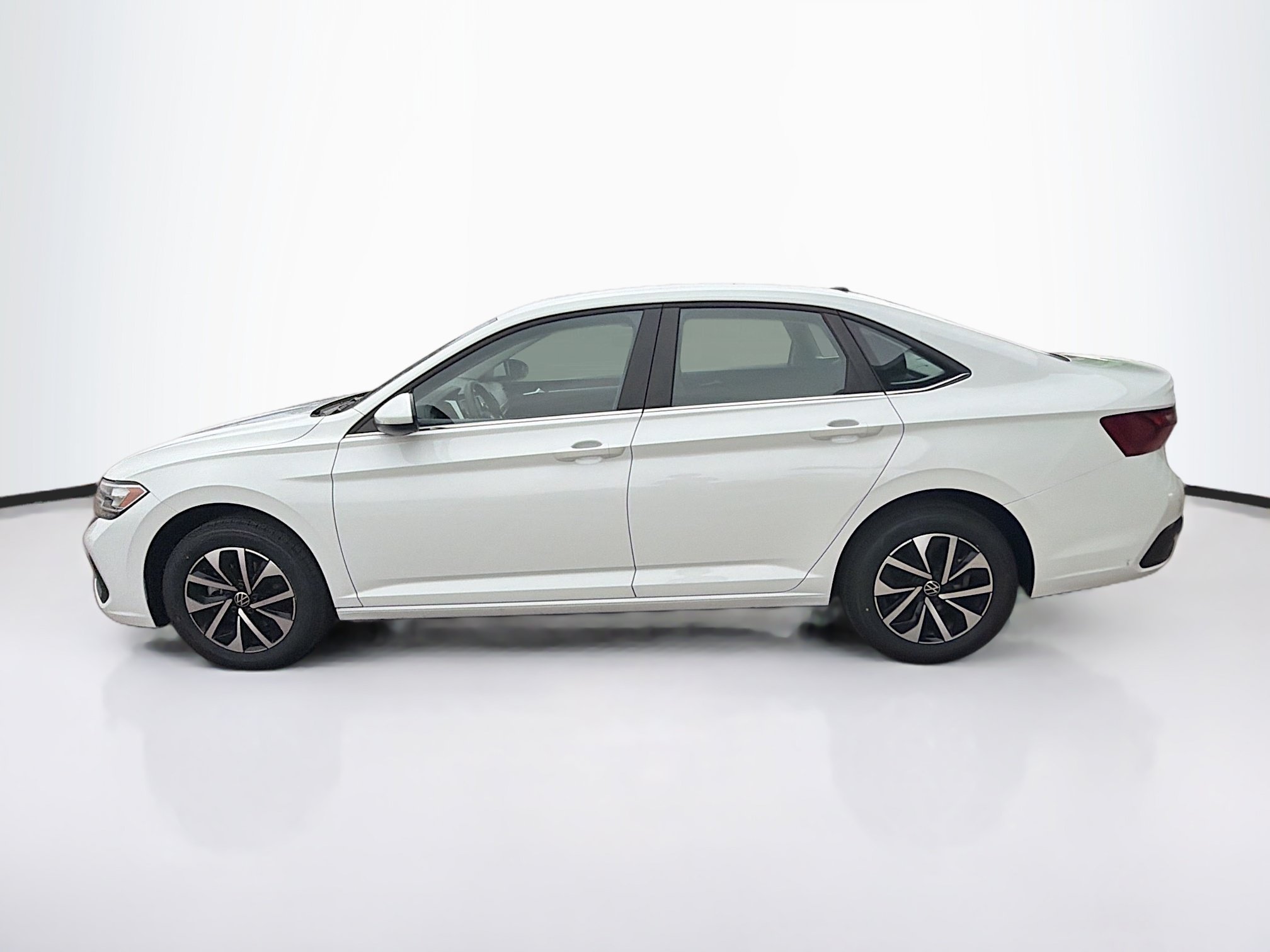 Used 2023 Volkswagen Jetta S FWD image 4