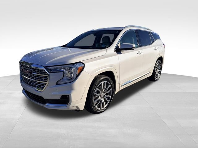 Used 2024 GMC Terrain Denali w/ Denali Premium Package