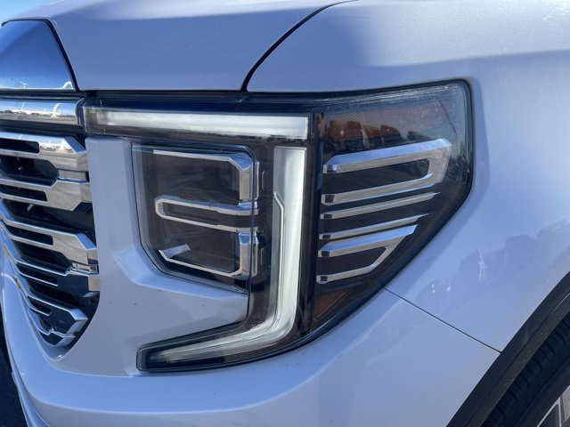 Used 2023 GMC Sierra 1500 Denali w/ Denali Reserve Package image 9