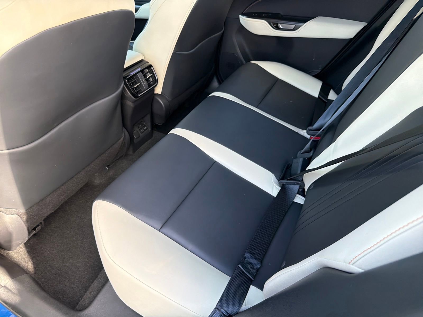 Used 2023 Lexus NX 350 AWD image 20