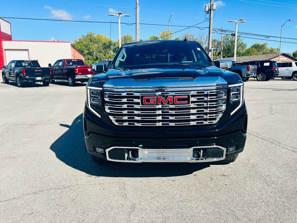 New 2026 GMC Sierra 1500 Denali w/ Denali Reserve Package image 8