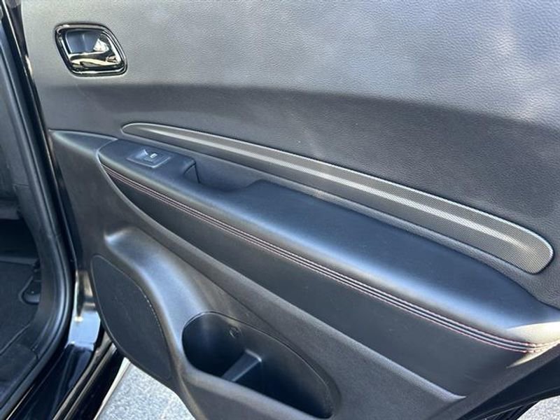 Used 2025 Dodge Durango GT image 23
