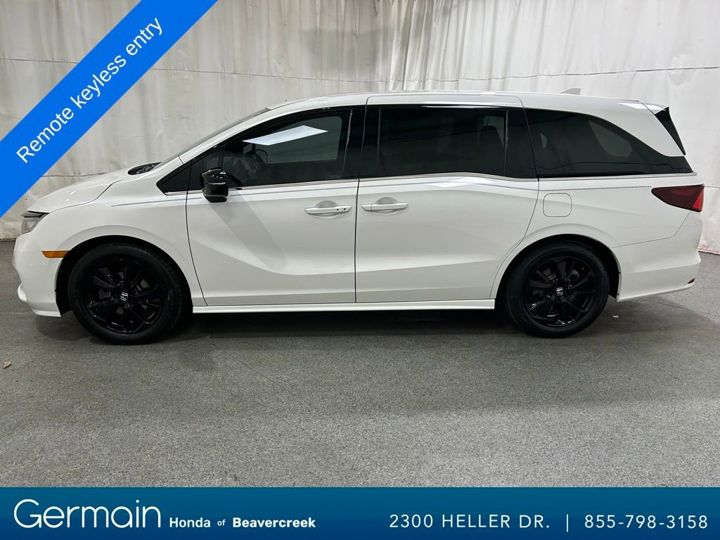 Used 2023 Honda Odyssey Sport image 6