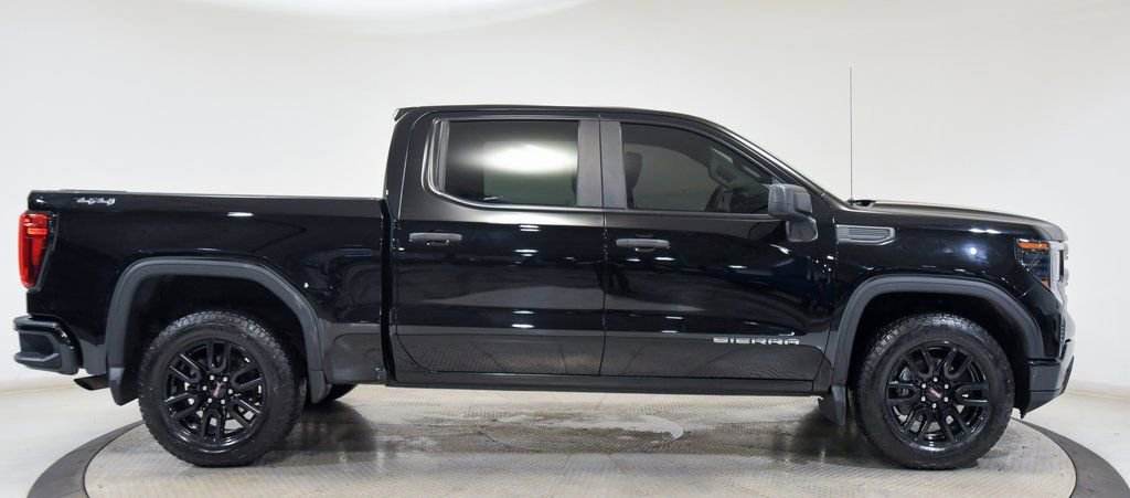 Used 2023 GMC Sierra 1500 Pro w/ Graphite Edition image 13
