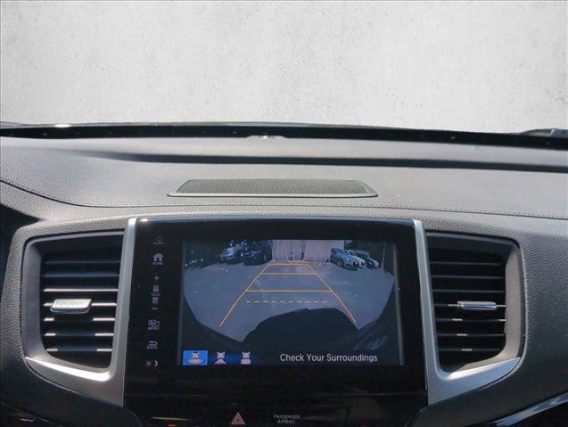 Used 2017 Honda Pilot Touring image 13
