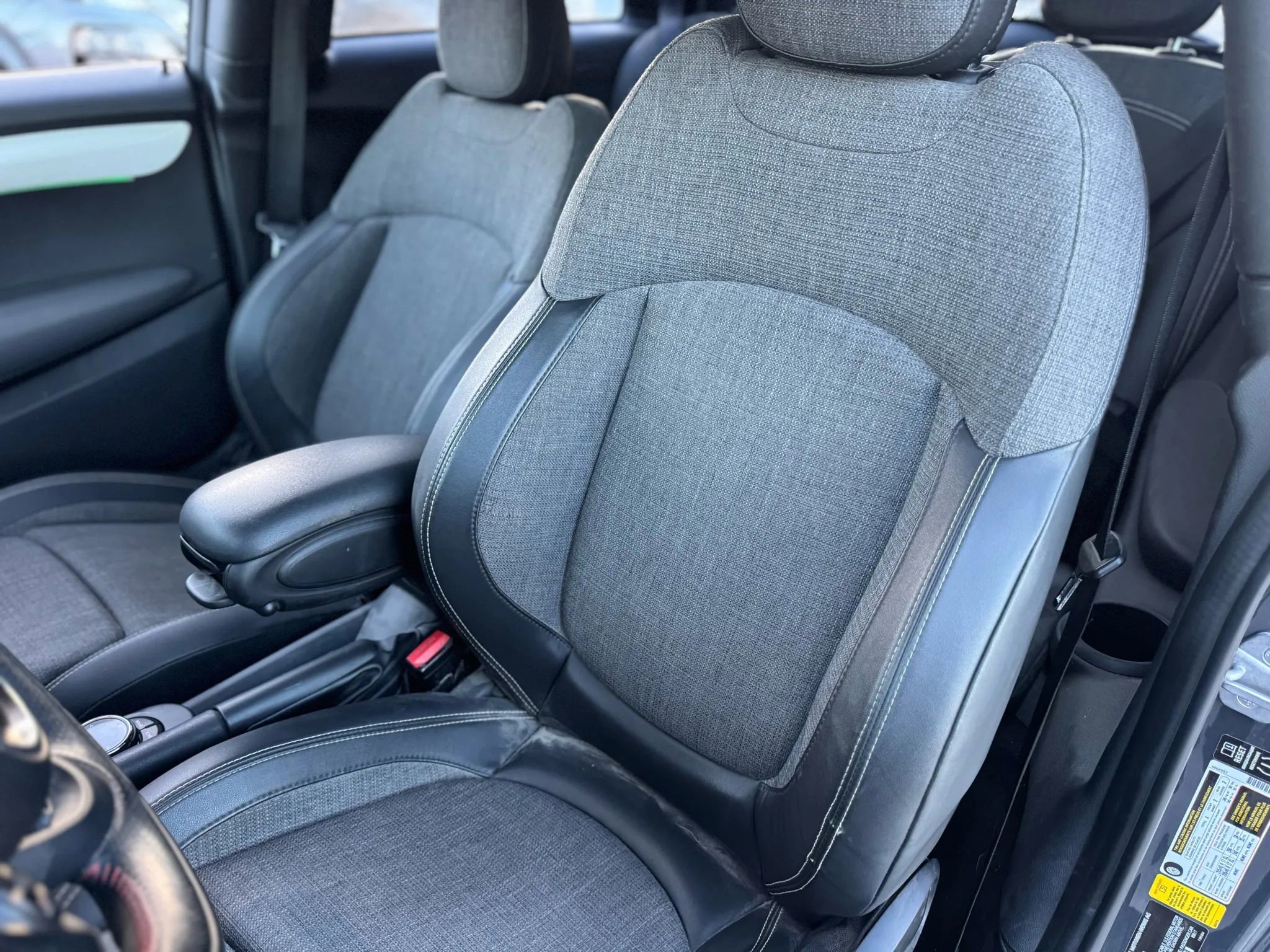 Used 2014 MINI Cooper S image 17