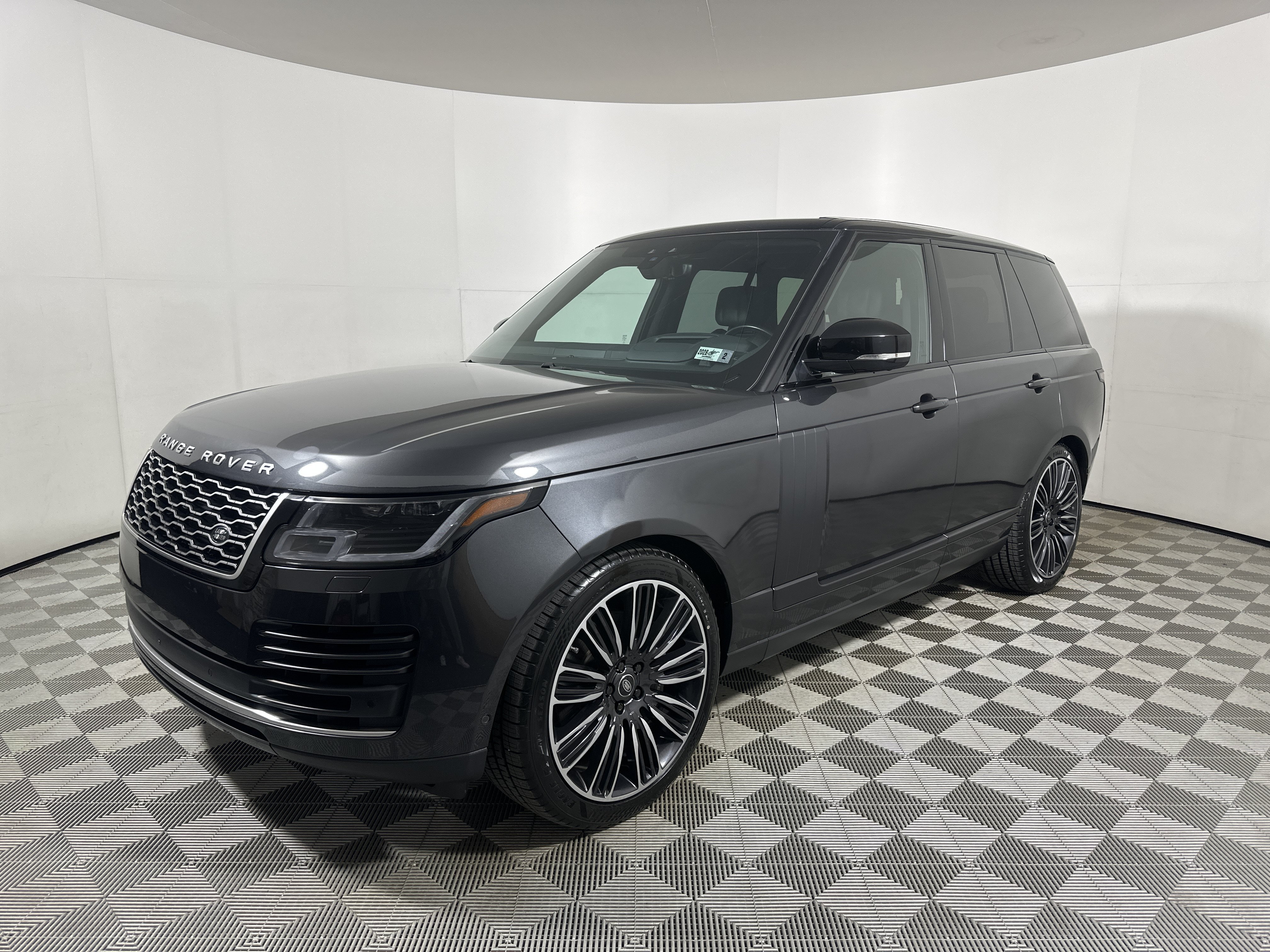 Used 2020 Land Rover Range Rover HSE AWD/4WD image 3