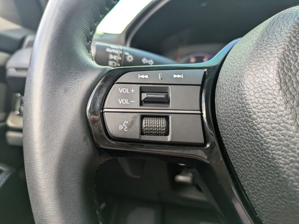 Used 2024 Honda Accord Touring image 28