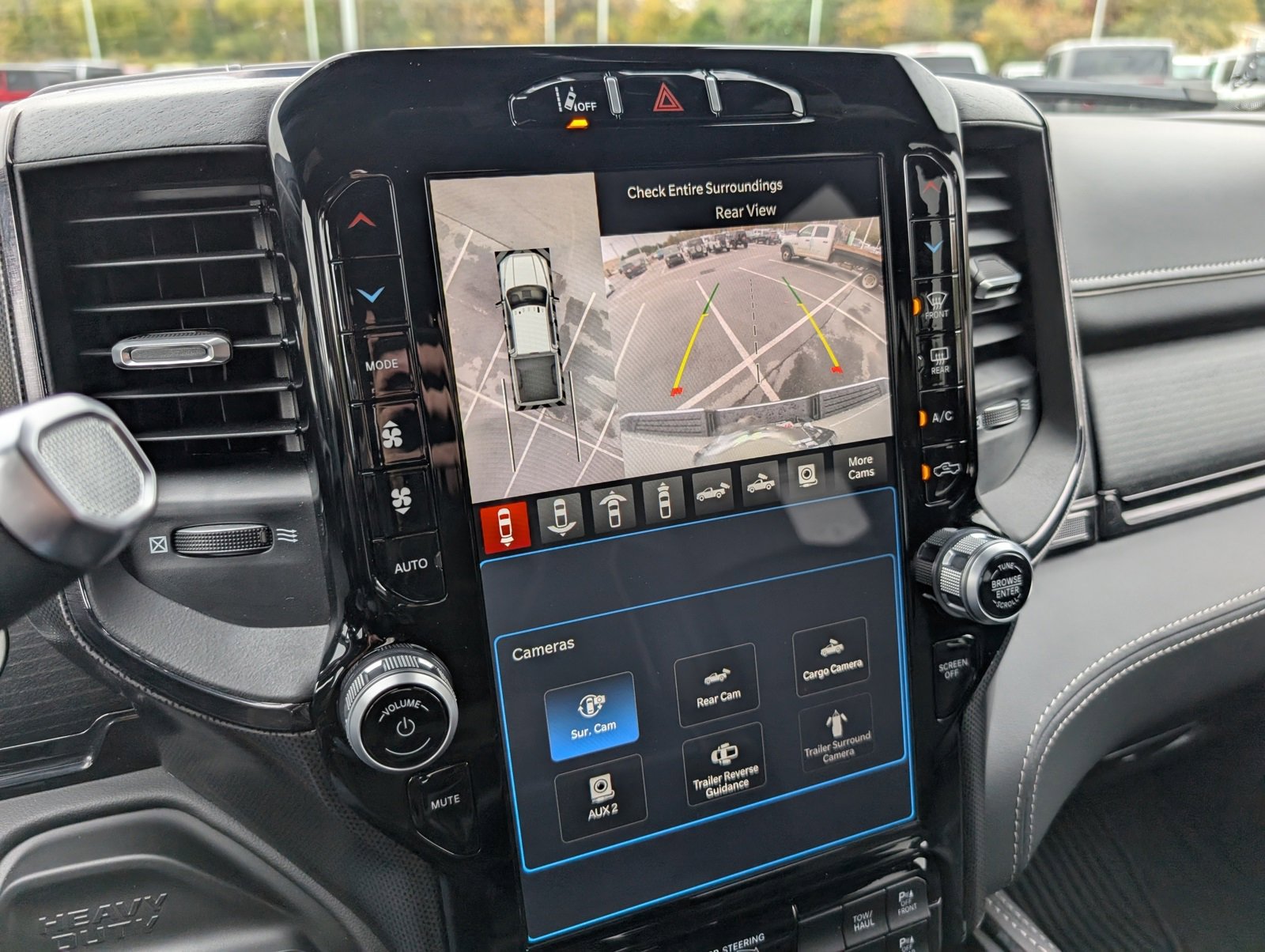 Used 2024 RAM 2500 Limited image 19